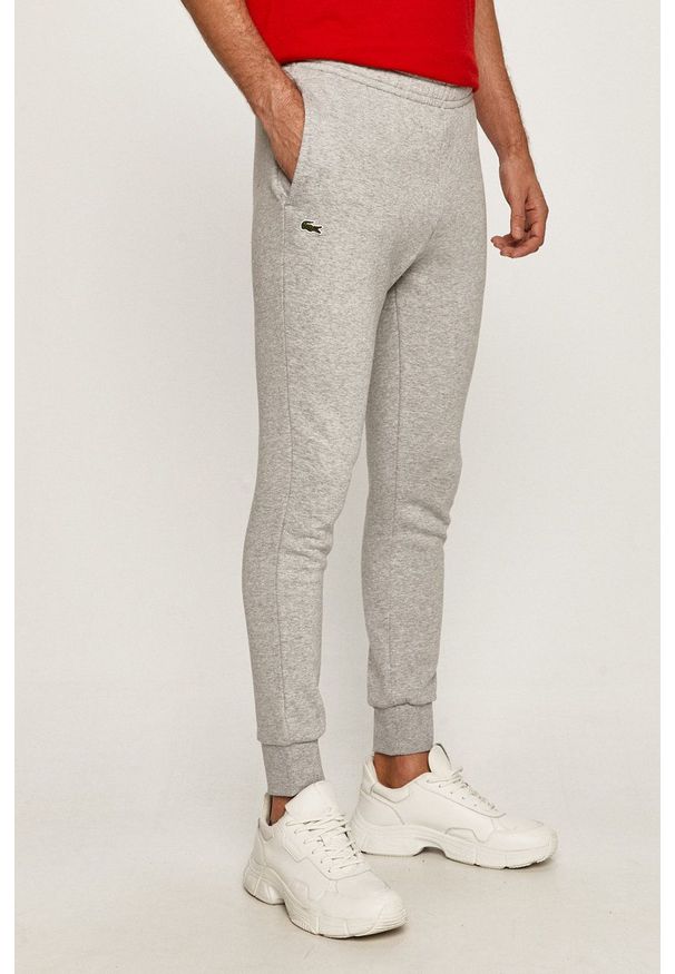 Lacoste - Spodnie. Okazja: na co dzień. Kolor: szary. Styl: casual