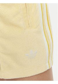 Adidas - adidas Szorty sportowe Terry Towel Firebird KD1395 Żółty Loose Fit. Kolor: żółty. Materiał: bawełna #5