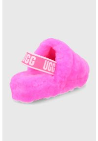 Ugg - UGG kapcie wełniane Fluff Yeah Slide kolor fioletowy. Kolor: fioletowy. Materiał: wełna. Wzór: gładki