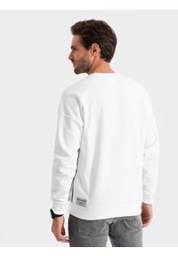 Ombre Clothing - Bluza męska OVERSIZE z kontrastowym łączeniem kolorów - biało-szara V1 OM-SSNZ-0130 - XXL. Kolor: szary. Materiał: poliester, materiał, bawełna. Wzór: aplikacja #4