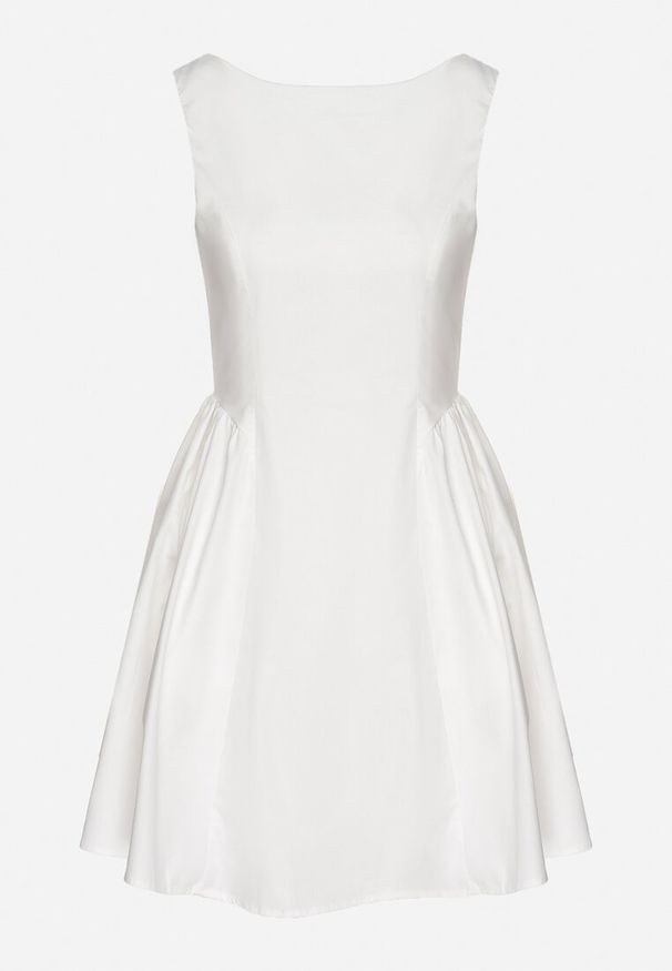 Born2be - Biała Bawełniana Sukienka Rozkloszowana Lavione. Okazja: na co dzień. Kolor: biały. Materiał: bawełna. Typ sukienki: proste. Styl: elegancki, klasyczny, casual