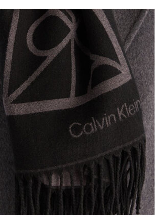 Calvin Klein Szalik LV04D8061 Szary. Kolor: szary. Materiał: poliester, materiał