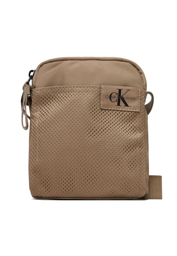 Calvin Klein Jeans Saszetka Sport Essentials Reporter14 Me K50K512004 Khaki. Kolor: brązowy. Materiał: materiał