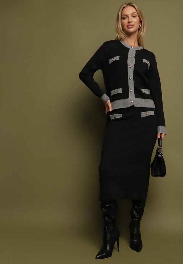 Born2be - Szary Dzianinowy Komplet z Bawełną Kardigan i Spódnica Amantta. Kolor: szary. Materiał: dzianina, bawełna