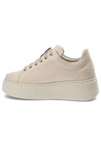 Beżowe Sneakersy Karino Modne Półbuty Damskie. Okazja: na co dzień. Kolor: beżowy. Materiał: skóra. Wzór: gładki. Obcas: na platformie. Sport: turystyka piesza #5