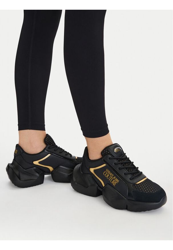 Versace Jeans Couture Sneakersy 80VA3SU3 ZPB78 G89 Czarny. Kolor: czarny. Materiał: skóra