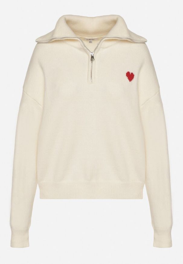 Born2be - Biały Sweter z Bawełną Wiskozą i Wełną Ozdobiony Sercem Monissea. Okazja: na co dzień, do pracy. Kolor: biały. Materiał: wiskoza, wełna, bawełna. Wzór: aplikacja. Styl: casual