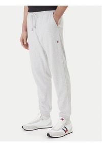 TOMMY HILFIGER - Tommy Hilfiger Spodnie dresowe UM0UM03664 Szary Regular Fit. Kolor: szary. Materiał: bawełna #1