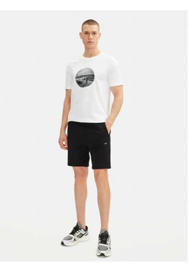 BOSS Szorty sportowe Headlo 50537199 Czarny Regular Fit. Kolor: czarny. Materiał: bawełna. Styl: sportowy