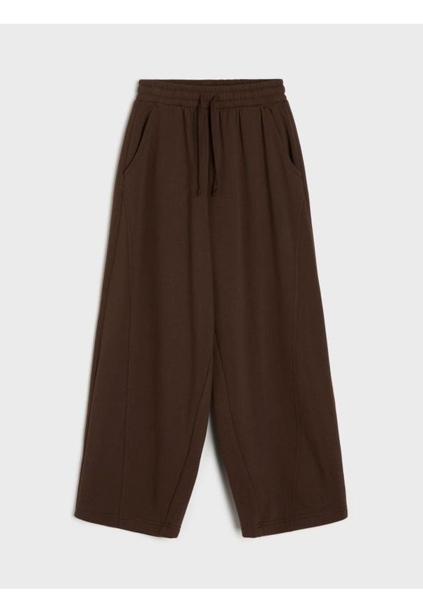 Sinsay - Spodnie dresowe wide leg - brązowy. Kolor: brązowy. Materiał: dresówka