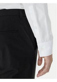 Calvin Klein Koszula LV019EU060 Biały Extra Slim Fit. Kolor: biały. Materiał: bawełna