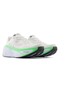 Buty damskie New Balance Fresh Foam x More v5 WMORCB5 – białe. Okazja: na co dzień. Kolor: biały. Szerokość cholewki: normalna. Sport: fitness #5