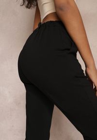 Renee - Czarne Materiałowe Spodnie Cygaretki Riandra. Kolor: czarny. Materiał: materiał. Wzór: koronka #2