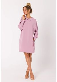 MOE - Sukienka koszulowa z dekoltem V na plecach różowa. Kolor: niebieski, różowy, czarny. Typ sukienki: koszulowe #3