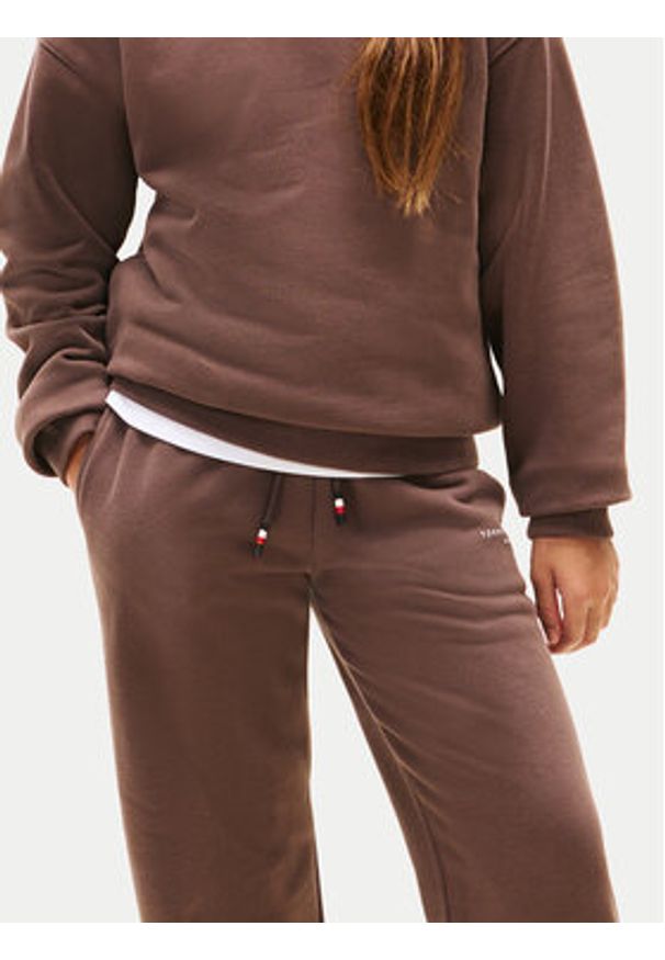 TOMMY HILFIGER - Tommy Hilfiger Spodnie dresowe Mini Corp KS0KS00662 Brązowy Regular Fit. Kolor: brązowy. Materiał: bawełna