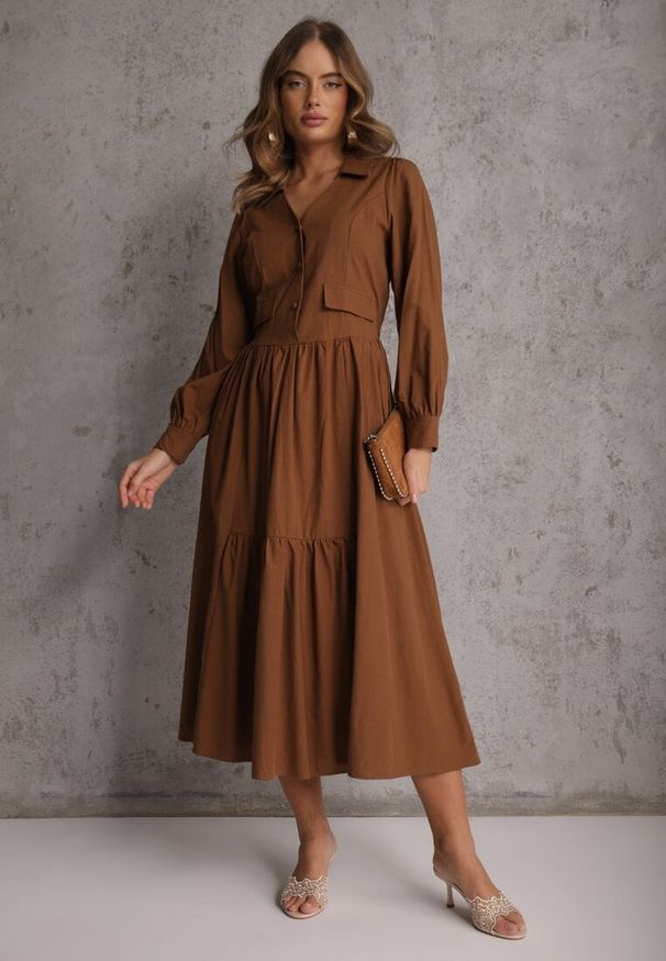 Renee - Brązowa Rozkloszowana Sukienka Koszulowa z Bawełny i Wiskozy Zdobiona Klapami Gleta. Okazja: na co dzień. Kolor: brązowy. Materiał: wiskoza, bawełna. Wzór: aplikacja. Typ sukienki: koszulowe. Styl: casual, elegancki