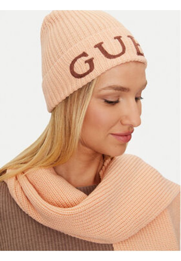 Guess Zestaw Szalik i Czapka GFBOXW P4402 Różowy. Kolor: różowy. Materiał: materiał