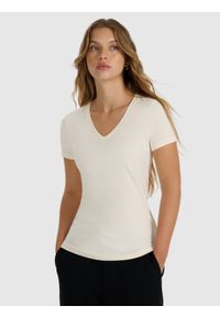 4f - 4F T-shirt slim gładki damski - beżowy S. Okazja: na co dzień. Kolor: beżowy. Materiał: materiał, bawełna. Wzór: gładki. Styl: casual