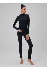 4f - 4F Longsleeve do jogi slim szybkoschnący damski - czarny S. Typ kołnierza: kołnierzyk stójkowy. Kolor: czarny. Materiał: materiał. Długość rękawa: długi rękaw. Sport: joga i pilates #2
