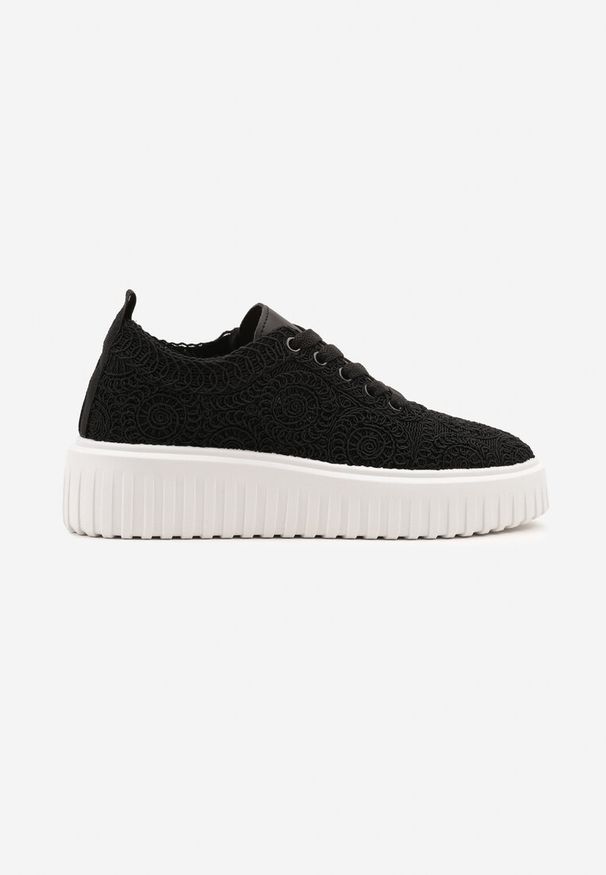 Born2be - Czarne Sneakersy na Grubej Podeszwie z Ażurową Cholewką Ellisene. Okazja: na co dzień. Kolor: czarny. Szerokość cholewki: normalna. Wzór: ażurowy