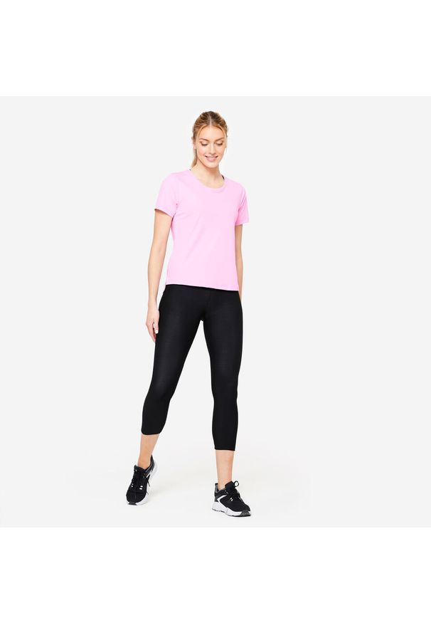 DOMYOS - Legginsy fitness damskie Domyos krótkie. Kolor: czarny. Materiał: materiał, poliester, elastan. Długość: krótkie. Sport: fitness