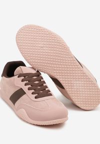 Born2be - Różowo-Brązowe Sneakersy z Ozdobnym Paskiem Naliovela. Okazja: na co dzień. Zapięcie: pasek. Kolor: różowy. Materiał: jeans #6