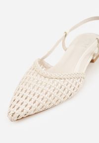 Renee - Beżowe Sandały z Plecioną Cholewką Triscan. Zapięcie: sprzączka. Kolor: beżowy. Sezon: wiosna #7