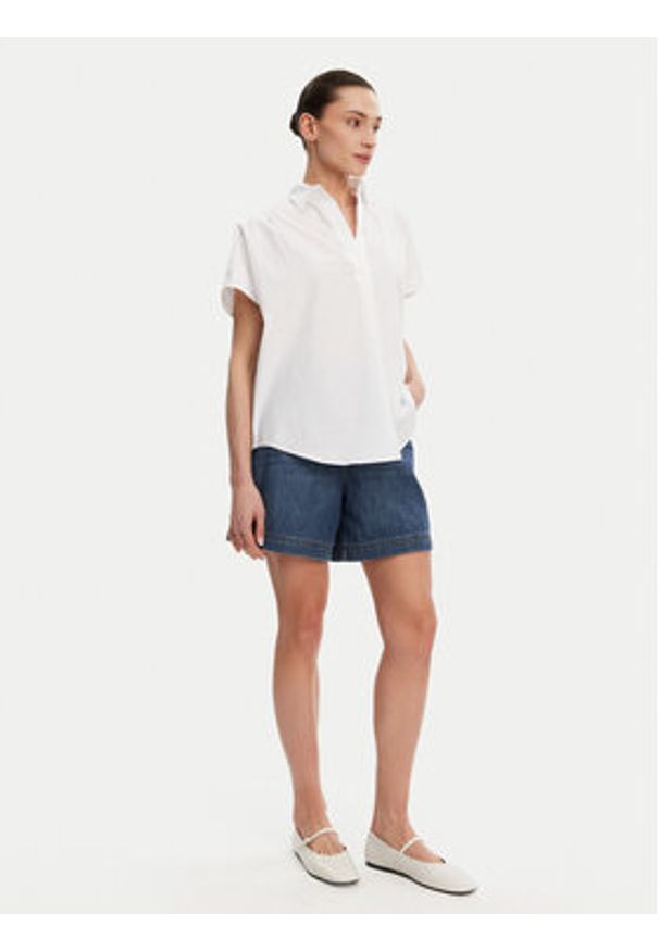 French Connection Szorty jeansowe 79FZG Niebieski Boyfriend Fit. Kolor: niebieski. Materiał: jeans, bawełna