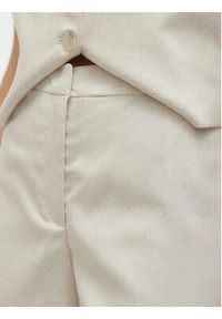 Vero Moda Szorty materiałowe Florence 10306692 Écru Regular Fit. Materiał: syntetyk, wiskoza #4