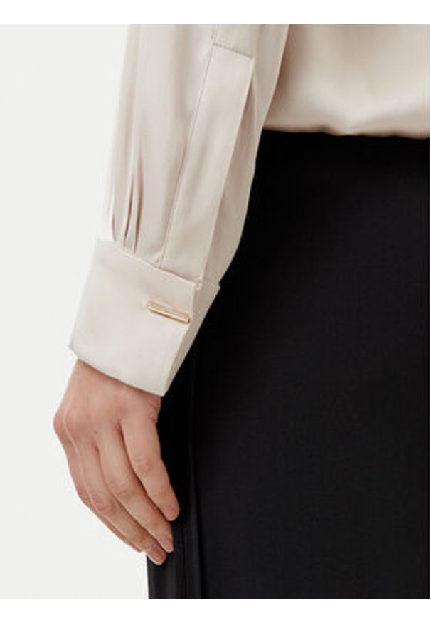 Motivi Bluzka 2732W000635N Écru Relaxed Fit. Materiał: wiskoza