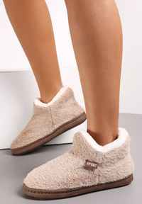 Renee - Brązowe Kapcie Futrzane z Cholewką za Kostkę Immilde. Wysokość cholewki: za kostkę. Zapięcie: bez zapięcia. Kolor: brązowy. Materiał: futro. Szerokość cholewki: normalna #4