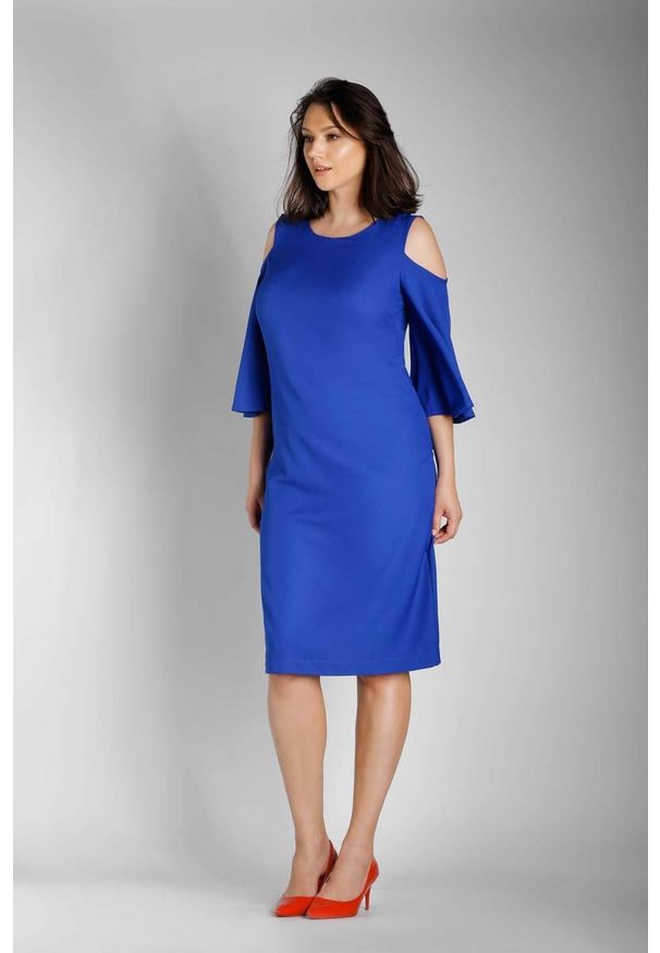 Nommo - Niebieska Prosta Midi Sukienka z Rozkloszowanym Rękawem PLUS SIZE. Kolekcja: plus size. Kolor: niebieski. Materiał: poliester, wiskoza. Typ sukienki: proste, dla puszystych. Długość: midi