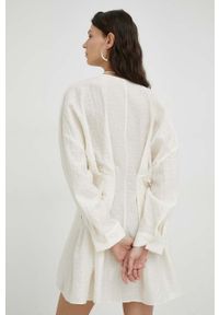 Samsoe & Samsoe - Samsoe Samsoe sukienka kolor beżowy mini rozkloszowana. Kolor: beżowy. Materiał: tkanina, jedwab, materiał, lyocell. Długość rękawa: długi rękaw. Typ sukienki: rozkloszowane. Długość: mini #3