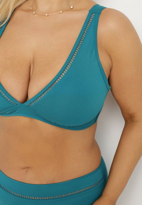 Born2be - Ciemnozielone Bikini Biustonosz i Majtki Typu Figi z Ażurowym Wzorem Lunella. Kolor: zielony. Wzór: ażurowy