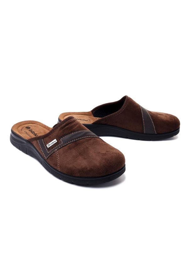 Inblu - INBLU BG-42 043 ciemny brąz, kapcie/klapki męskie. Kolor: brązowy. Materiał: skóra