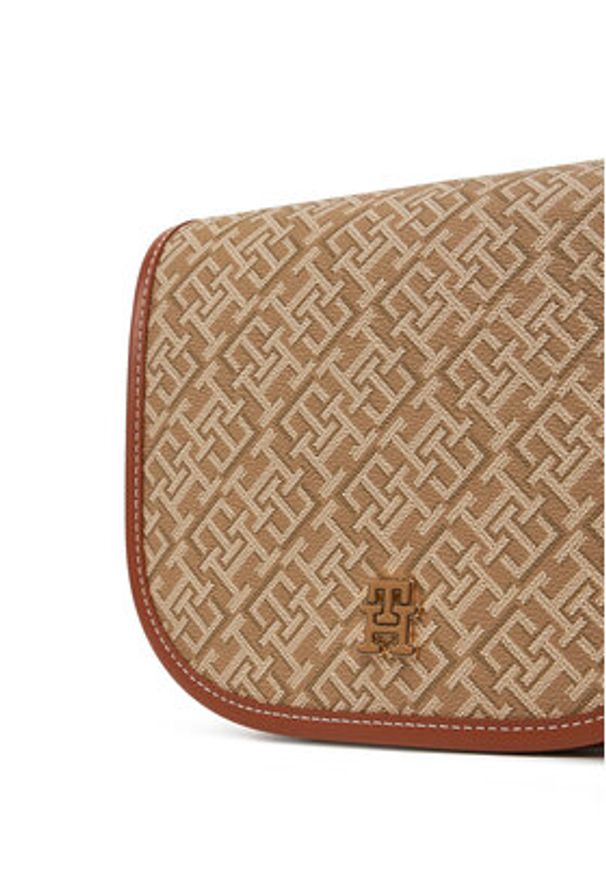 TOMMY HILFIGER - Tommy Hilfiger Torebka Th Monoplay Leather Saddle Bag AW0AW17414 Brązowy. Kolor: brązowy. Materiał: skórzane