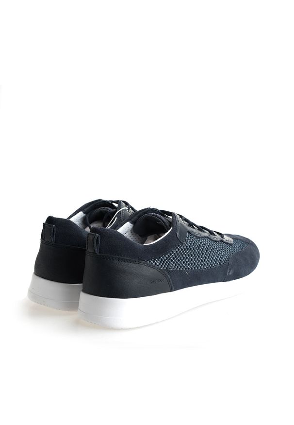 Geox Sneakersy "U Kennet" | U026FA02214 | U Kennet | Mężczyzna | Granatowy. Nosek buta: okrągły. Kolor: niebieski. Materiał: skóra, tkanina. Wzór: aplikacja