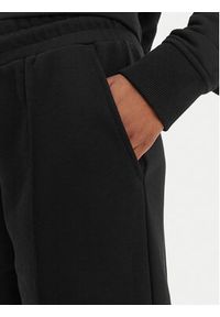 Reebok Szorty sportowe Sasha RK25510CCW Czarny Regular Fit. Kolor: czarny. Materiał: bawełna, syntetyk #4