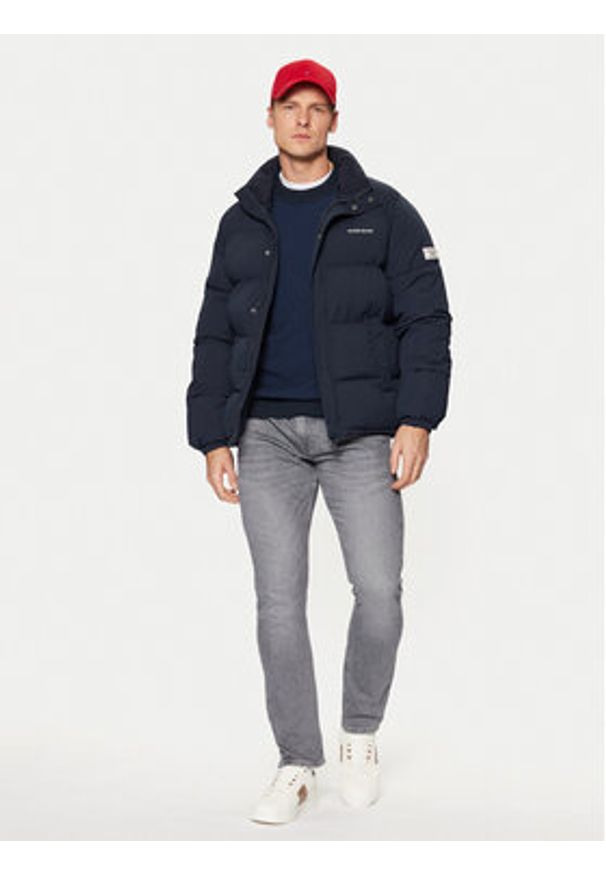 Guess Jeans Kurtka zimowa M4BL20 WGII2 Granatowy Regular Fit. Kolor: niebieski. Materiał: syntetyk. Sezon: zima