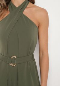 Born2be - Zielony Koktajlowy Kombinezon Wiązany na Szyję z Paskiem Melafela. Okazja: na imprezę. Kolor: zielony. Materiał: materiał. Styl: wizytowy #3