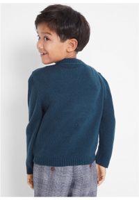 Sweter chłopięcy z bożonarodzeniowym motywem bonprix ciemnoniebieski. Kolor: niebieski. Materiał: materiał, akryl. Wzór: prążki, aplikacja. Styl: elegancki #5