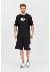 Dolce and Gabbana - DOLCE & GABBANA Czarny męski t-shirt z dużym logo, Rozmiar 54. Kolor: czarny #4