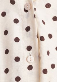 Renee - Beżowa Koszula w Groszki z Wiskozy Zdobiona Węzłem Aetherissa. Okazja: na co dzień. Kolor: beżowy. Materiał: wiskoza. Długość: długie. Wzór: aplikacja, grochy. Styl: casual #8