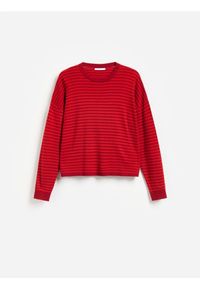 Reserved - Sweter w paski - czerwony. Kolor: czerwony. Materiał: wełna, dzianina. Wzór: paski