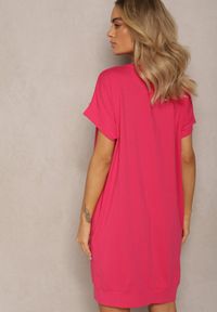 Renee - Różowa T-shirtowa Sukienka Pudełkowa z Elastycznej Bawełny Ellensa. Kolor: różowy. Materiał: bawełna. Styl: wakacyjny. Długość: mini #5