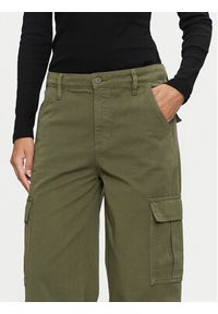Guess Jeans Spodnie cargo W4YB61 WGCV1 Khaki Relaxed Fit. Kolor: brązowy. Materiał: bawełna #3
