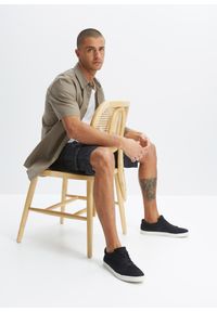 bonprix - Długie dżinsowe bermudy bojówki, relaxed fit. Kolor: czarny. Długość: długie #2