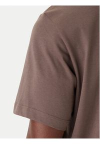 Calvin Klein T-Shirt LV04LF813G Beżowy Regular Fit. Kolor: beżowy. Materiał: bawełna #4