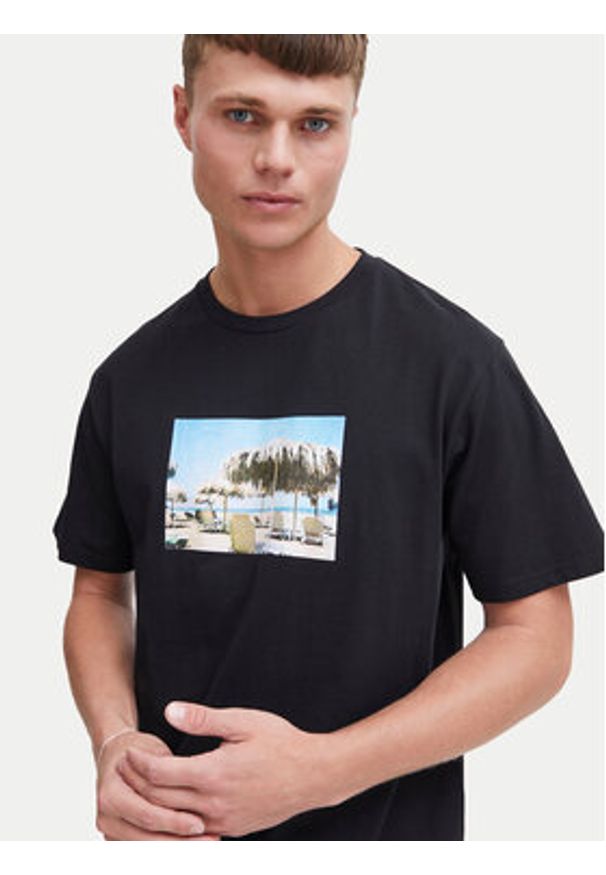 !SOLID - Solid T-Shirt 21108237 Czarny Regular Fit. Kolor: czarny. Materiał: bawełna