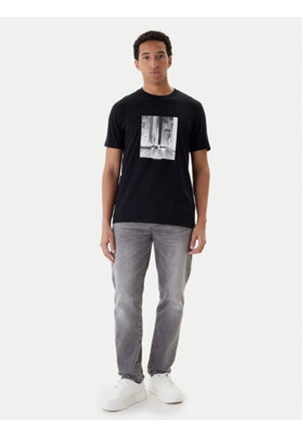 Hugo - HUGO T-Shirt Deyss 50553755 Czarny Regular Fit. Kolor: czarny. Materiał: bawełna